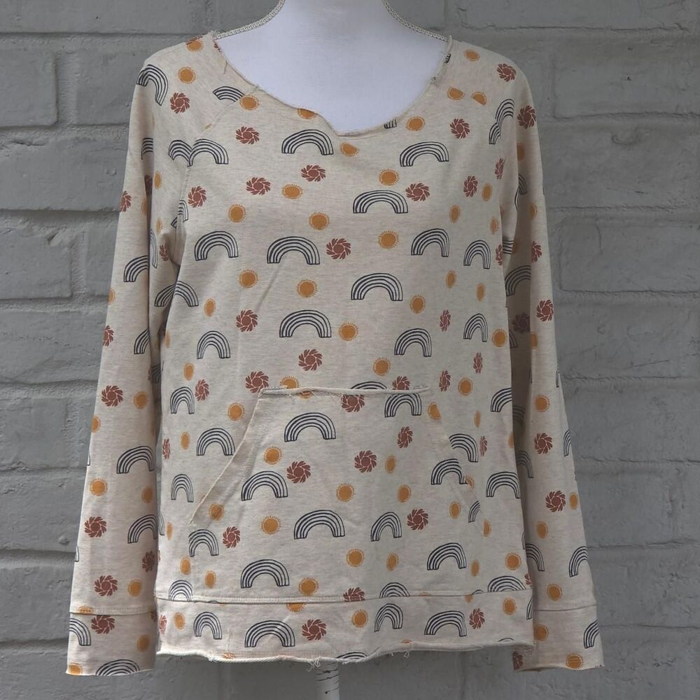 Evy's Tree The Winnie Summer Day Rainbow Sun Sweatshirt Size M